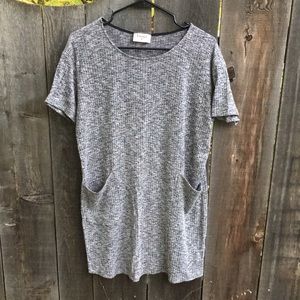 Everly T-shirt dress with pockets
